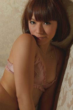 日系女生裸身视频大全